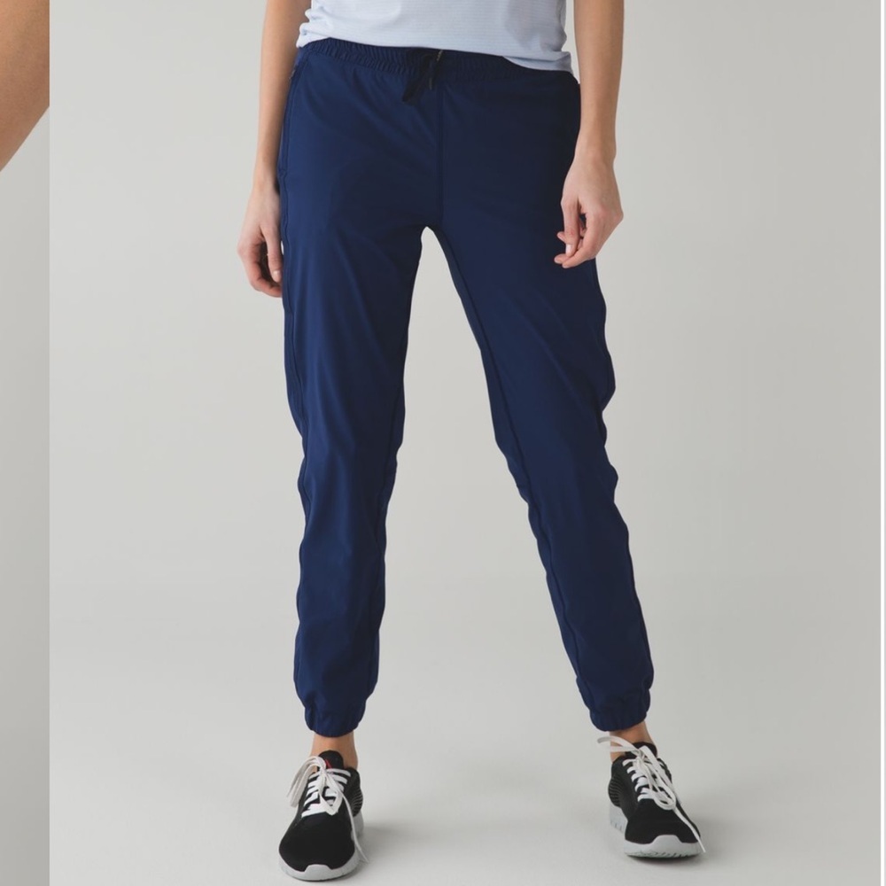 Lululemon track to reality pant III hero blue Womens size 2